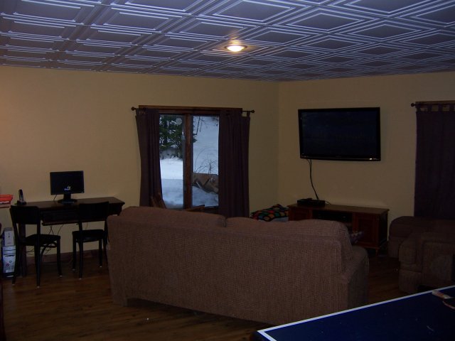 ceilume/WhiteStratfordgrid.jpg